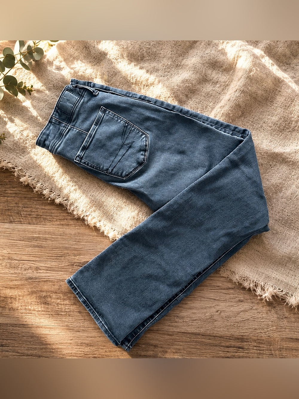 American Eagle Next Level Stretch Bootcut Jeans Size 6 Short Black